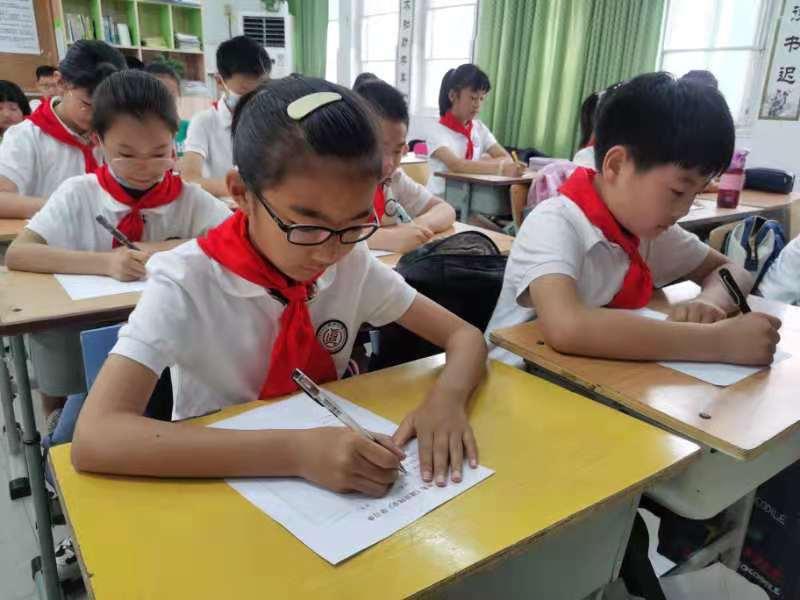 2022年郑东新区康宁小学,重温百年党史延续红色基因