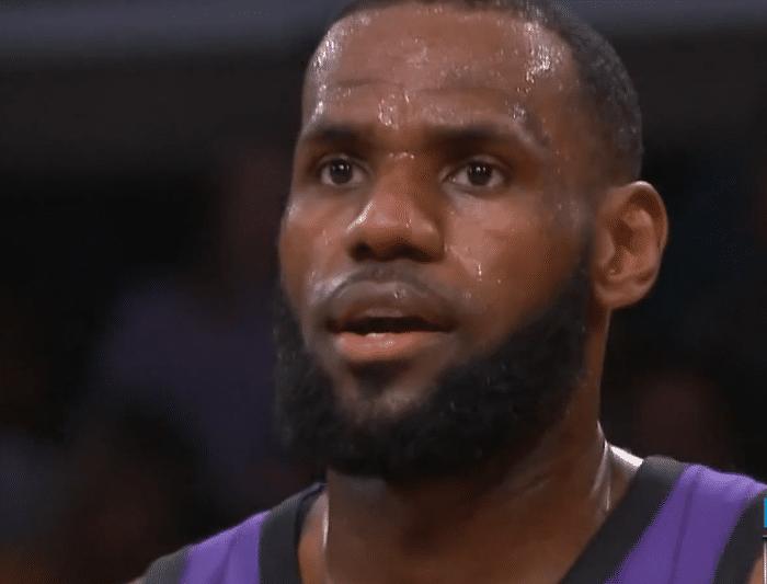 詹姆斯3比1逆转库里,詹姆斯3比0逆转