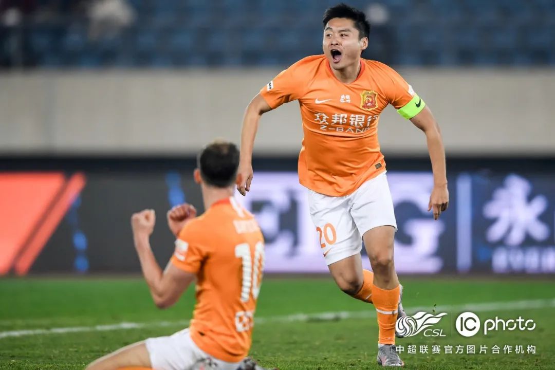 前线丨埃弗拉梅开二度完成绝杀，附加赛继续一起并肩前行