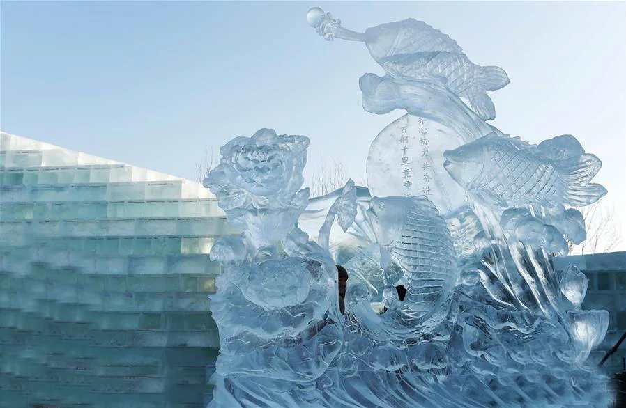 哈尔滨冰灯游玩攻略,哈尔滨冰灯梦幻之行