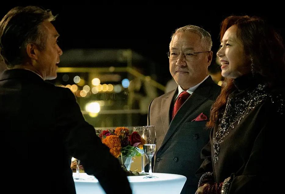 盘点婆婆奇葩事:儿子送儿媳礼物也要管,给孙子吃奇怪的草药