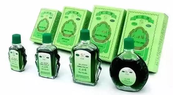 谁说别国的月亮比中国圆的下一句,谁说别国的月亮比较圆