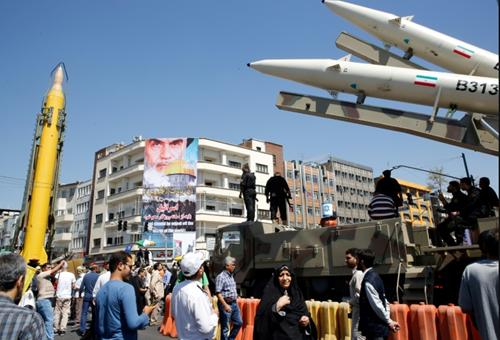 伊朗的地理位置究竟有多好视频,伊朗是个怎样的国家呢