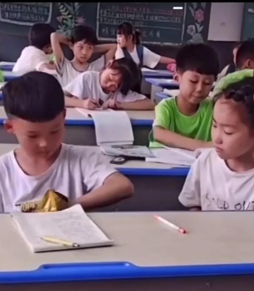 空城计中表现诸葛亮神机妙算,空城计计中计