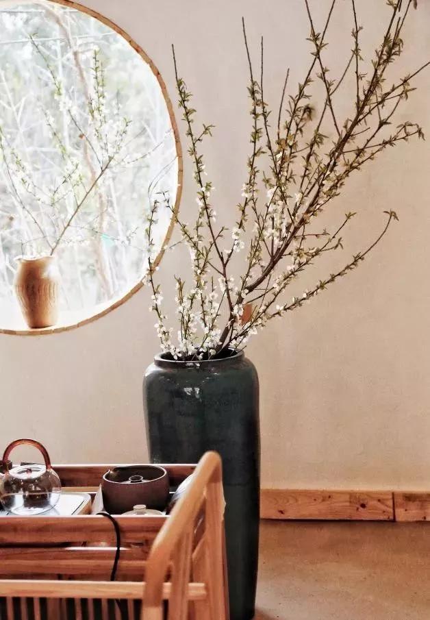 80后夫妻住山,80后两口子隐居大山