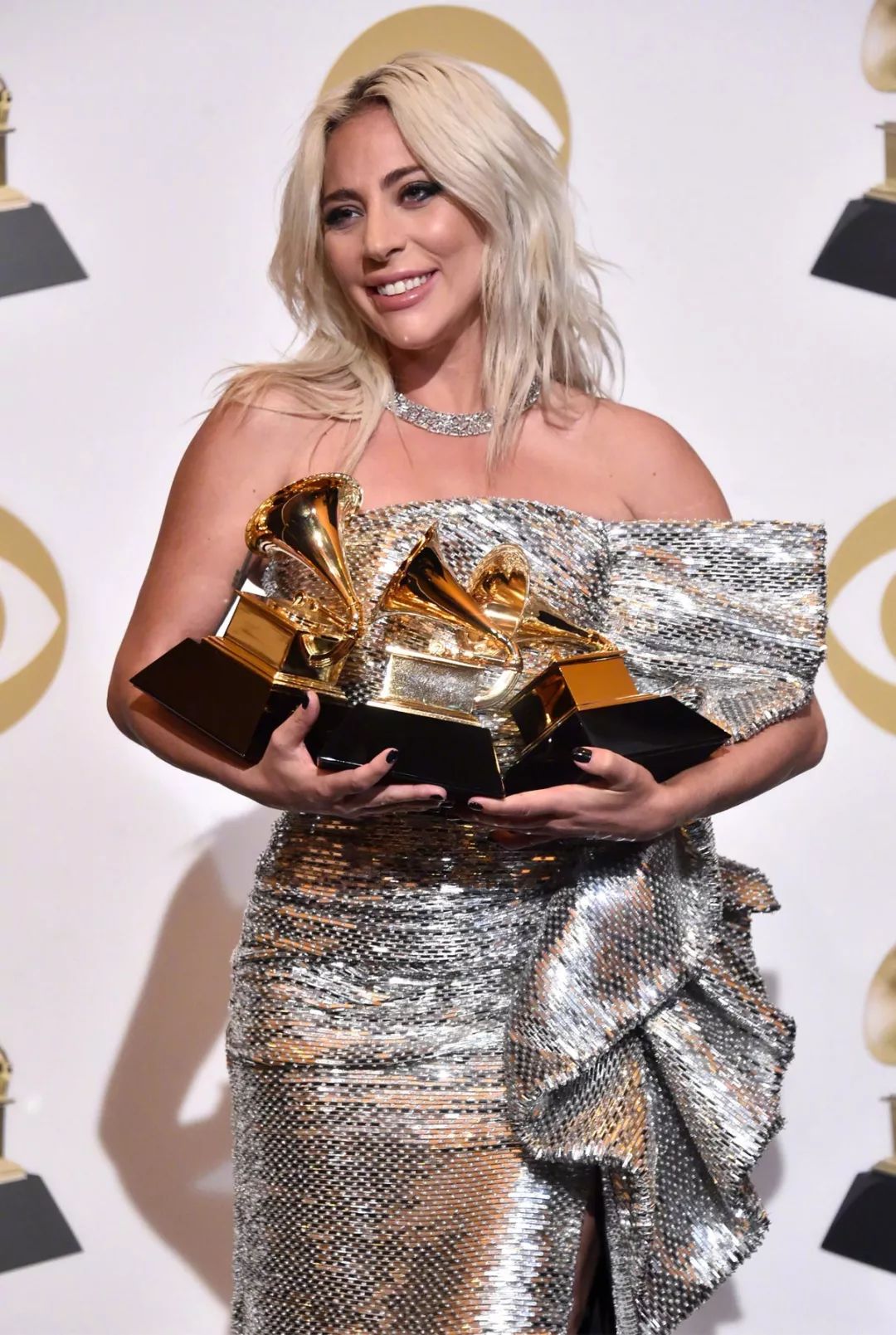 杨颖和孟美岐谁漂亮,angelababy孟美岐