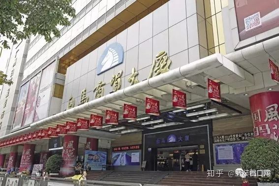 沧州服装批发市场哪个最大和便宜,广州服装服装批发市场