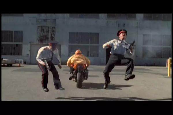 推荐几部让人笑到神经病的电影,推荐10部能笑成神经病的电影