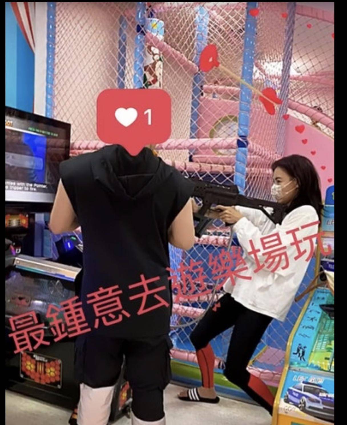 曝张柏芝被赶下飞机,张柏芝一家五口被赶下飞机