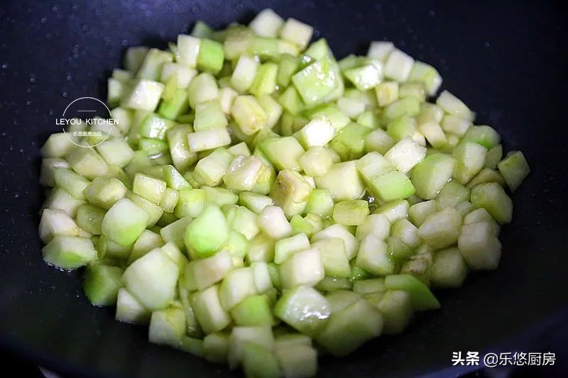 怎么做肉馅大包子汤汁多,带汤汁的肉馅大包子