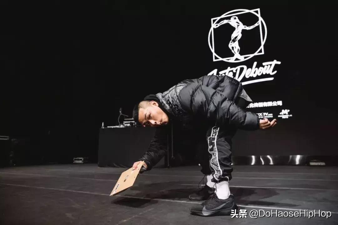 这就是街舞廖博solo,街舞mc廖博跳舞