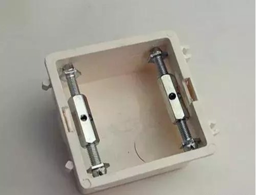 猫咪耳机线坏了怎么办,插座底盒坏了怎么办