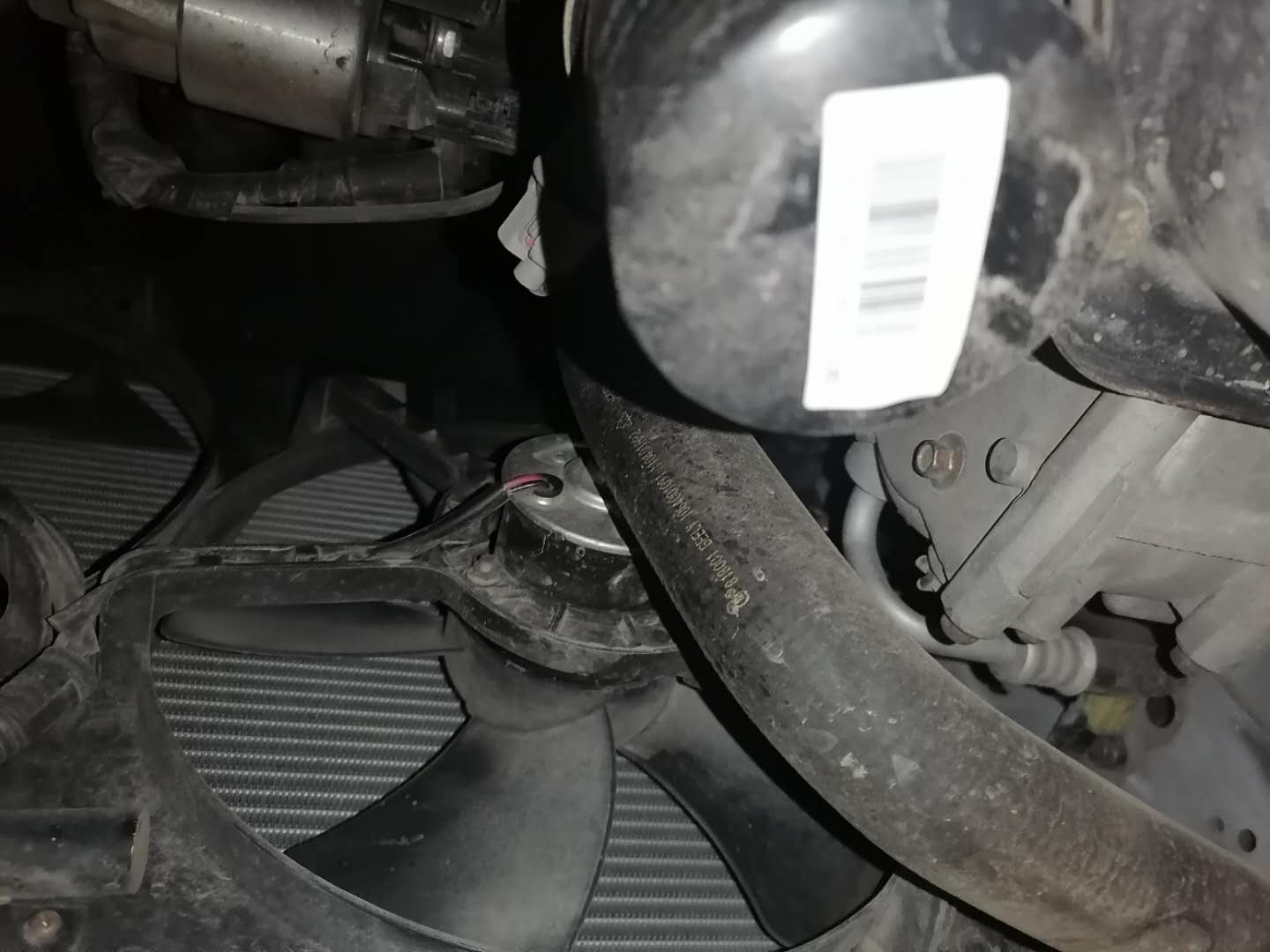 如此高配置的精品二手自动挡，累计三百万销量，人体工程学太奇葩