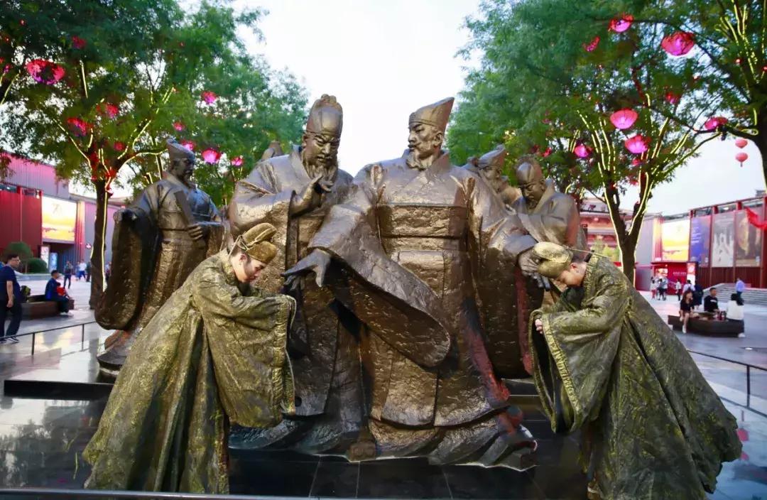 外地人去曲江旅游攻略,十一攻略最新版西安