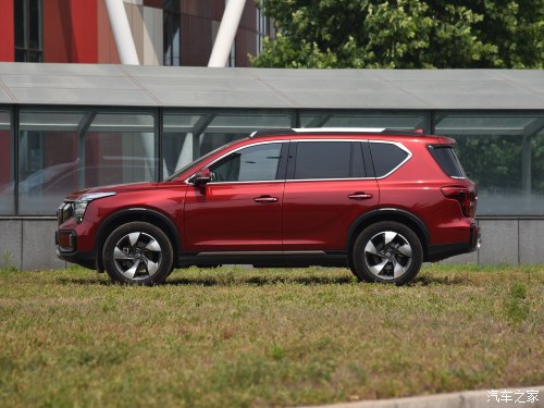 后备箱撞了个坑怎样修,车屁股被撞个坑修多少钱