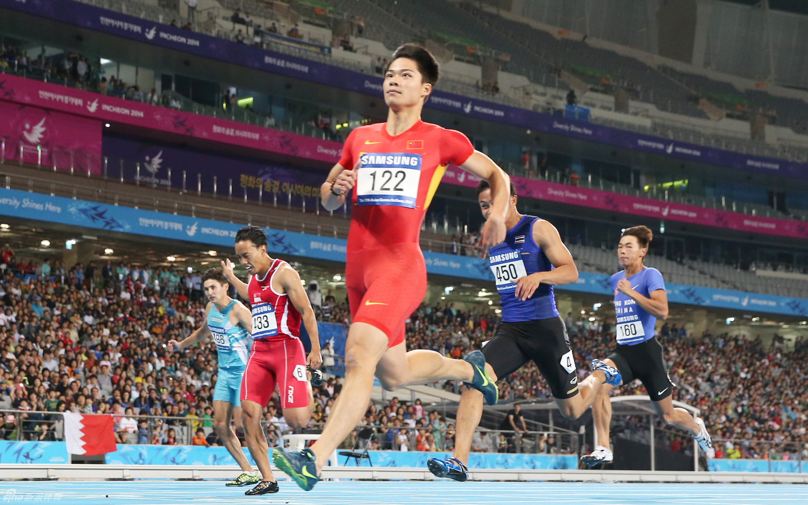 苏炳添谢震业4x100米亚运会,苏炳添打破谢震业的9.97纪录