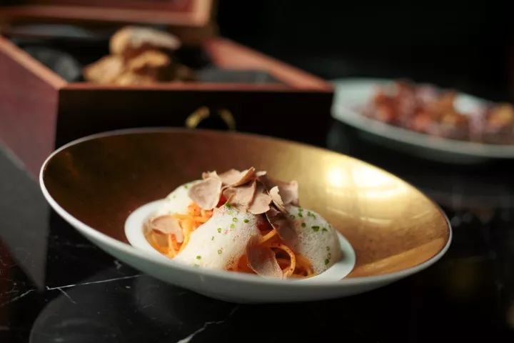 上海最贵的十大顶级餐厅排名,体验亚洲最贵的上海餐厅