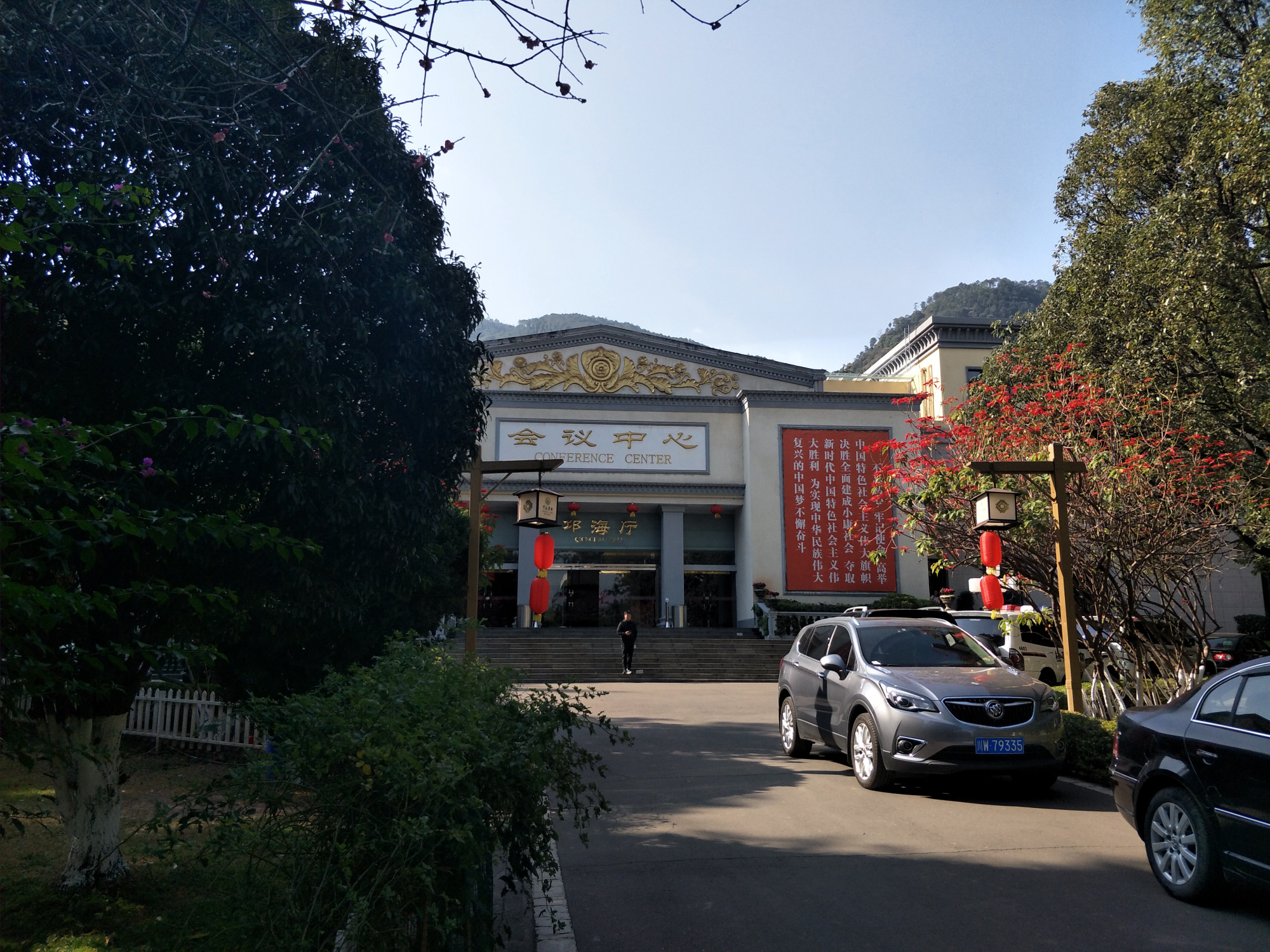 西昌一个花园式宾馆,国家领导人来昌的下榻地,成为网红打卡景点