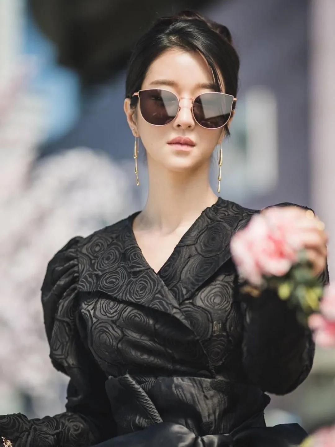 渣女风比清纯风吸引人,渣女复古风