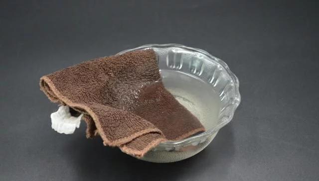 不管皮衣有多脏试试这个方法,皮衣服脏了怎么清洗不掉皮