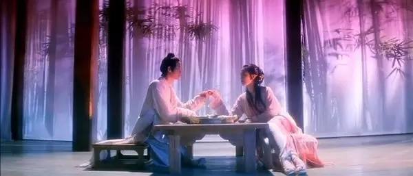 电影青蛇镜头,青蛇电影镜头分析