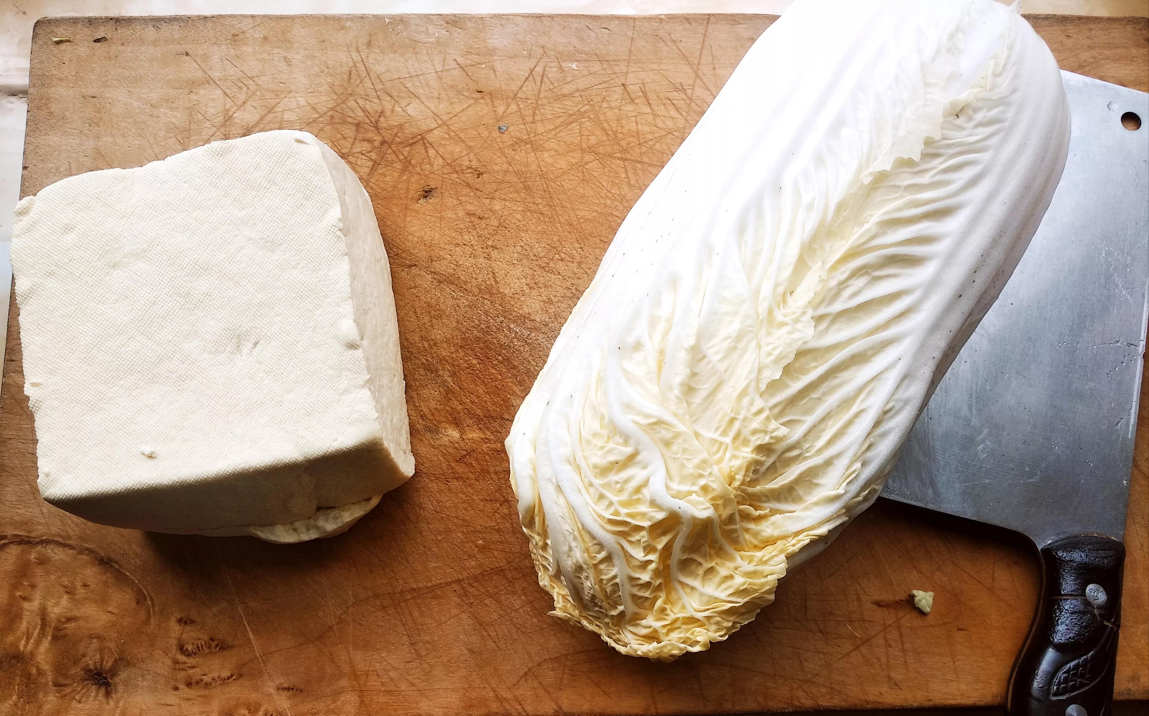 白菜上市!长棵的、短棵的、黄心绿帮的,哪种好?听听大妈怎么说