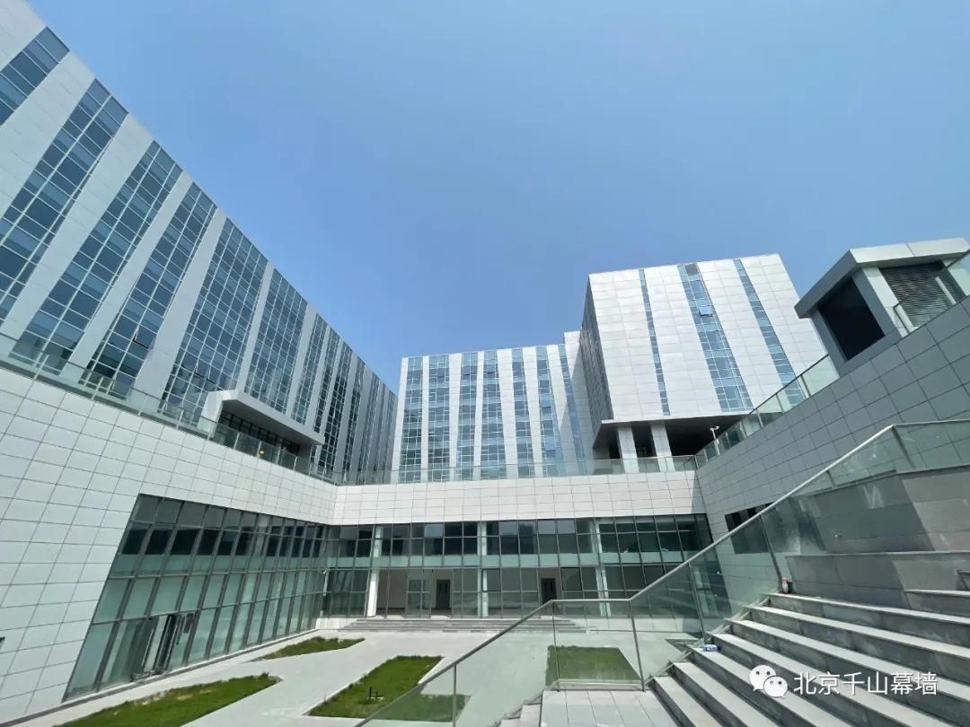 浜ゆ埧浠紡鍦嗘弧绀兼垚,绔ｅ伐浠紡鍦嗘弧缁撴潫