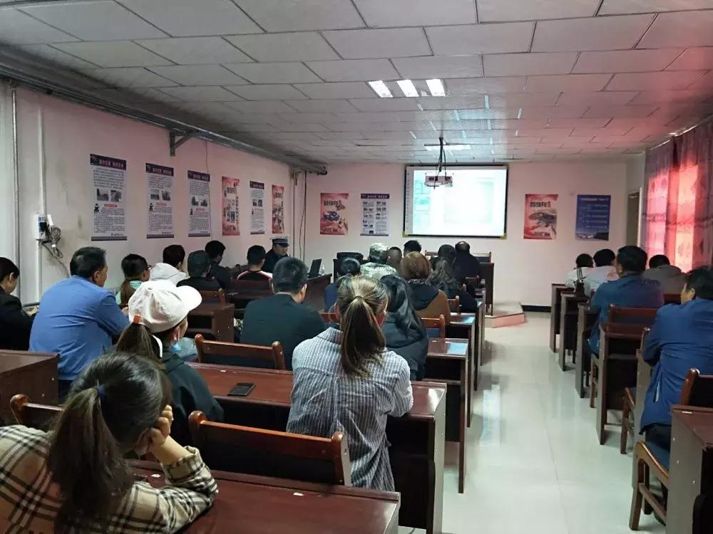 五个一交通安全教育,驾校安全宣传知识