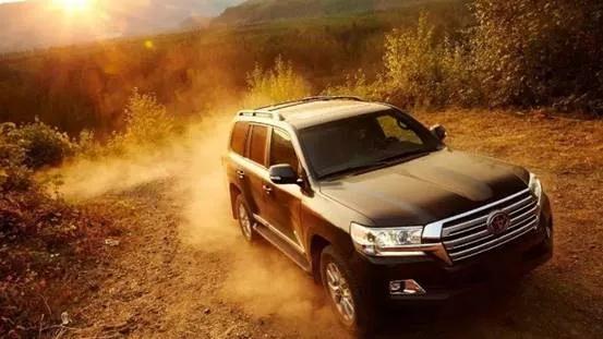 陆巡4.0丐版5座详细介绍,2020陆巡丐版真实最低价