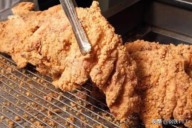 路边炸鸡排的猫腻,街头的炸鸡排内幕