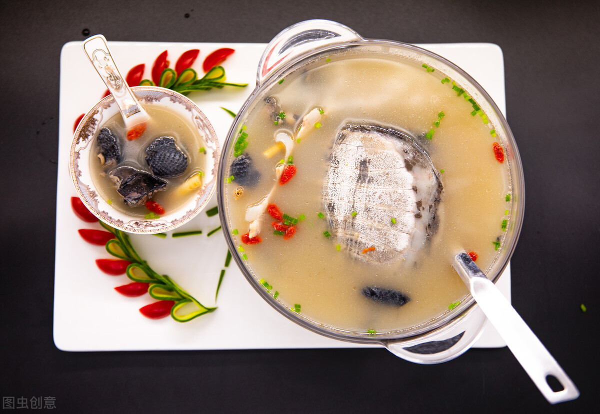 老年人总出虚汗什么原因怎么解决,老年人头晕恶心出虚汗是什么原因