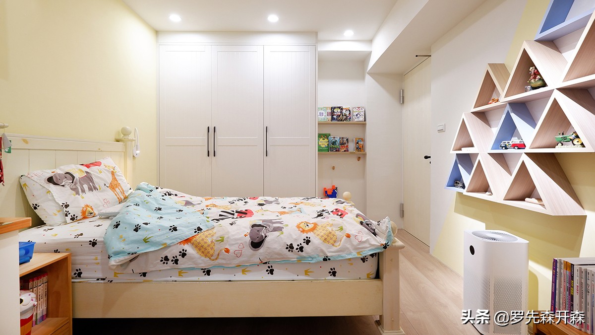 小户型天井改造庭院效果图,21米狭长房屋双天井设计