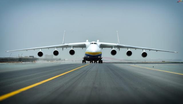 世界最大的运输机安225图片,最大的运输机安225运往中国