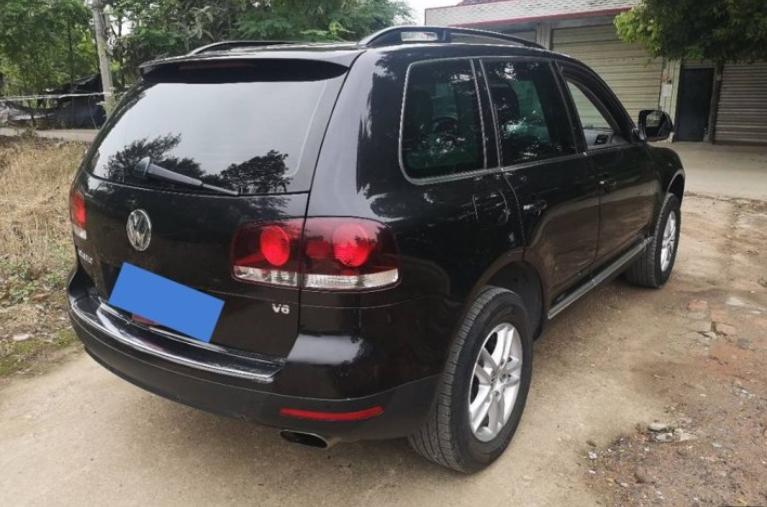 新款大众途锐多路况试驾,四川大哥要买车