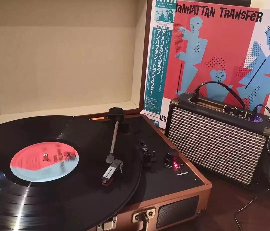 碟仕|023号调酒师Rex：我用唱片和酒把人与故事联结在一起