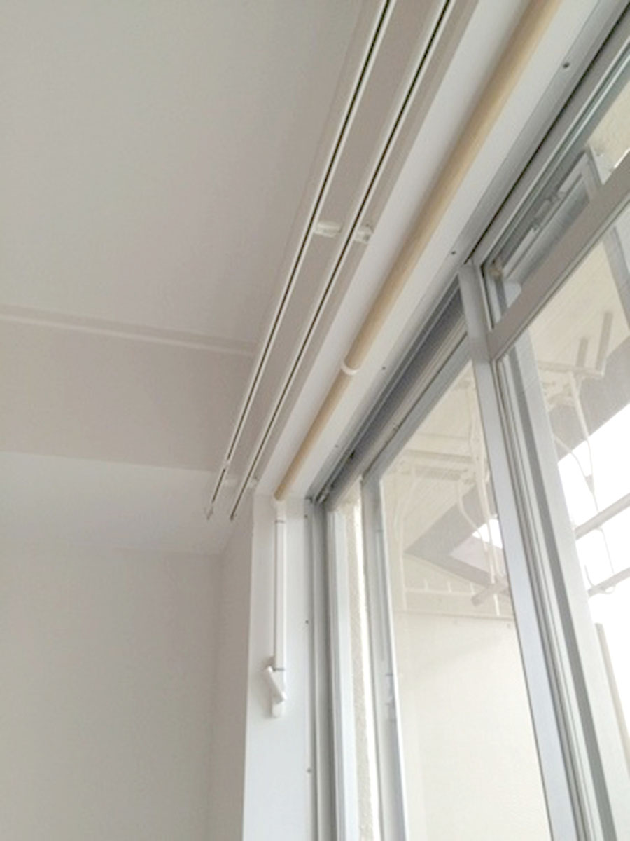 公开！日本主妇室内晾衣的独门技巧，没阳台一样晾百件，真佩服