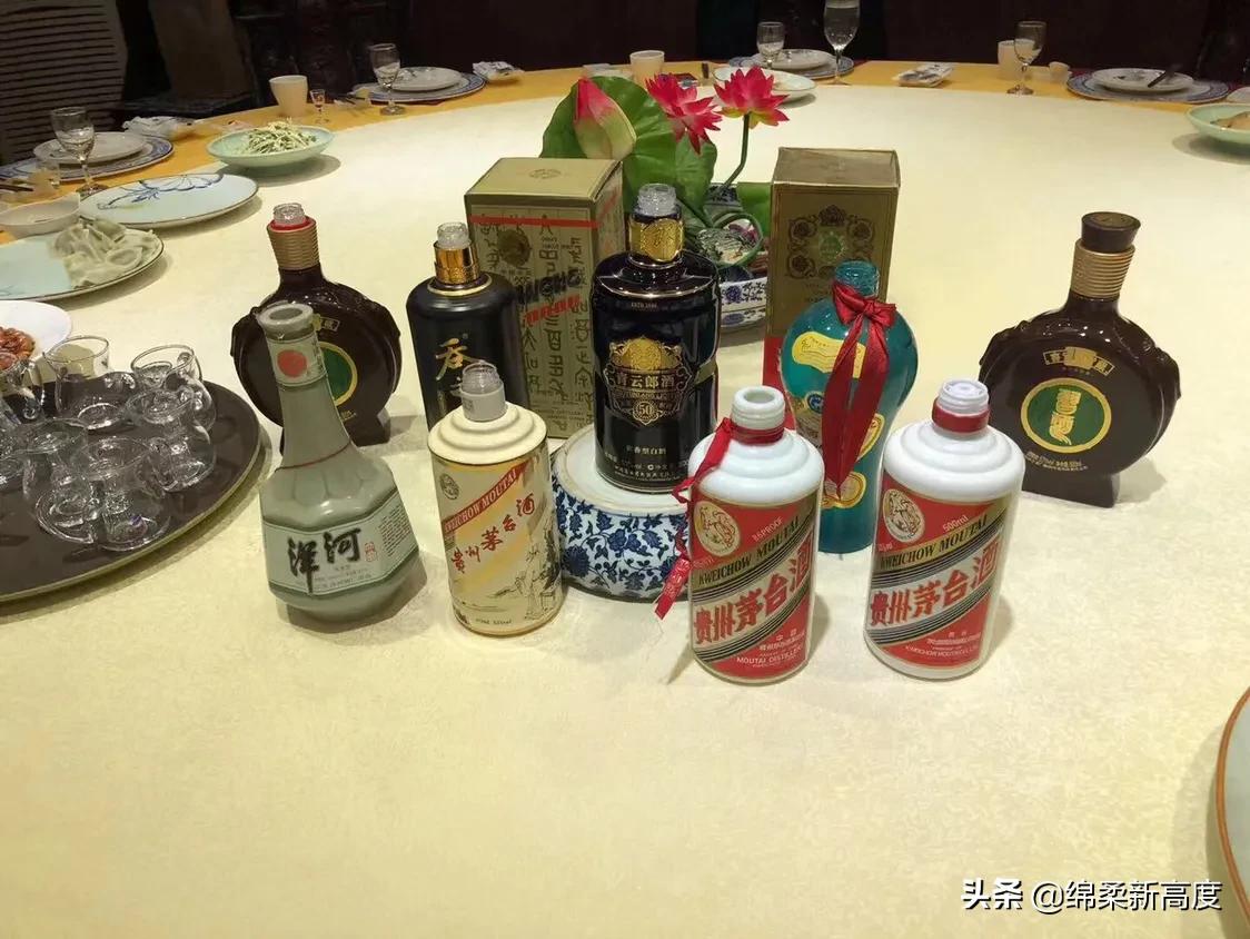 告诉你一个真实的茅台陈年酒,洋河股份怎么了