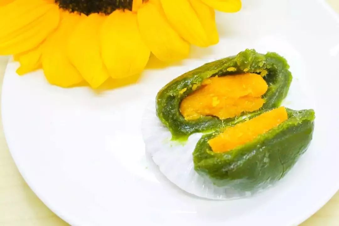 你和春天还差了一个“绿胖子”青团!