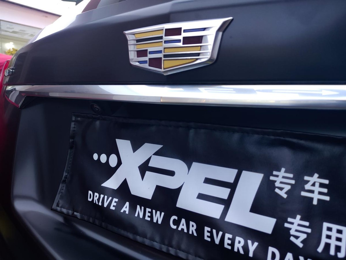 凯迪拉克suv全部车型xt5尺寸多大,皇冠陆放suv和凯迪拉克xt5怎么选