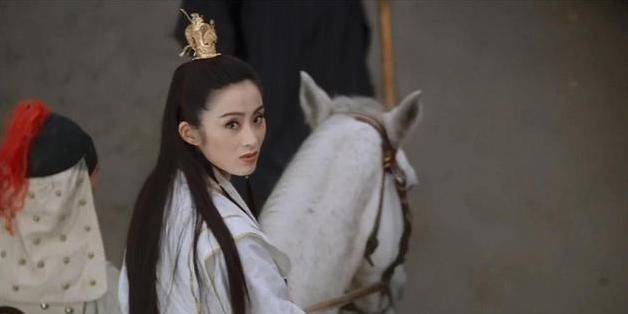 掉到河里怎么办呢视频,一个人掉到河里