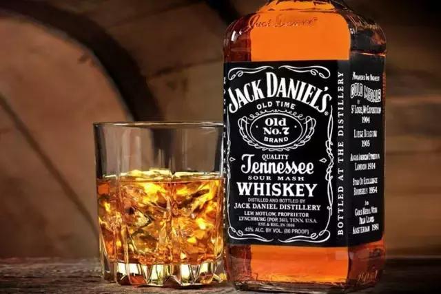 入门威士忌酒标术语看完秒懂,入门威士忌纯饮