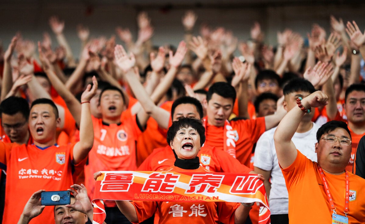 石柯转会国安吗,石柯加盟鲁能几年