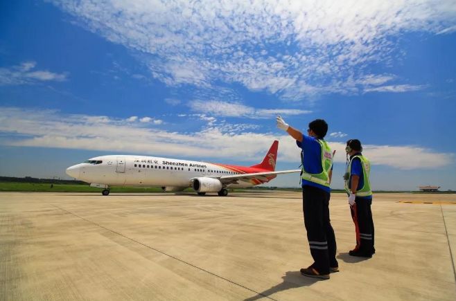 深圳富士康星期天招聘吗,深圳龙华富士康周六周日招聘吗