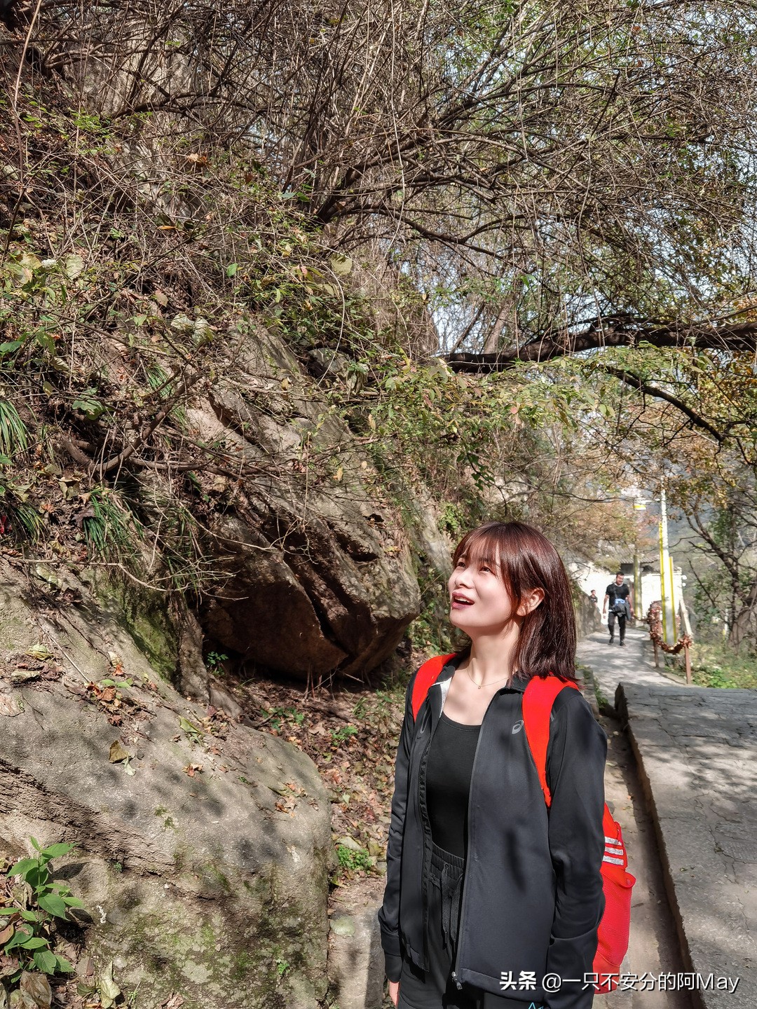 为什么爬华山都是夜爬,华山自古一条道很有必要爬吗