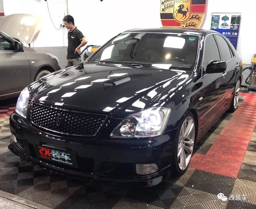 12代皇冠爆改,12代皇冠改2gr发动机要换油箱吗