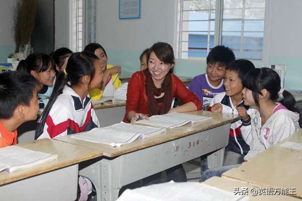 高职高专教师职业前景,教师和公务员哪个职业发展前景好