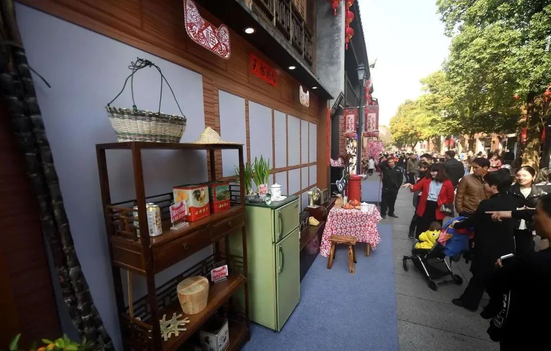 中国十年来家庭衣食住行的变化,中国家庭十大变化