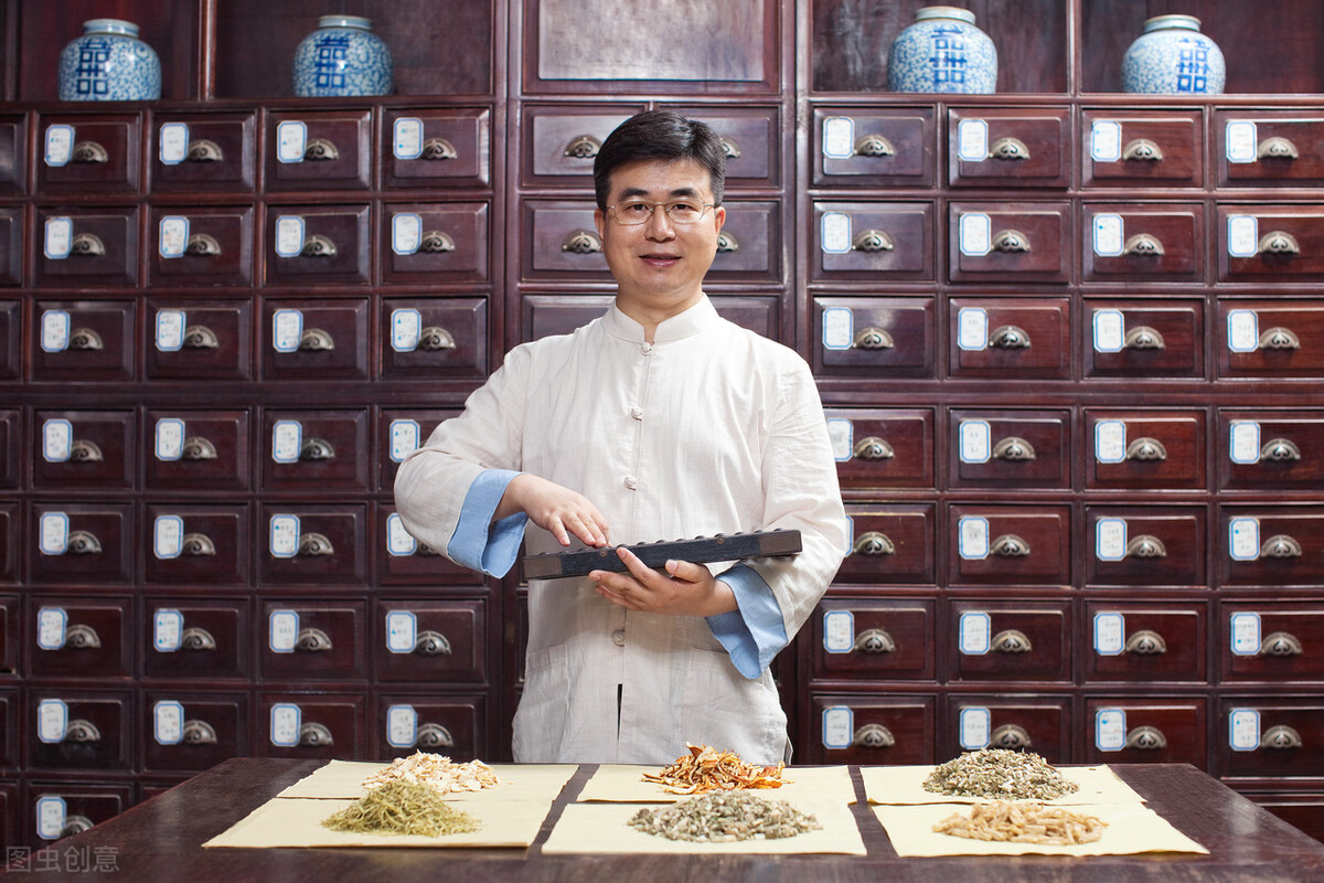 六味地黄丸年轻人能长期吃吗,六味地黄丸年轻人可以随便服用吗