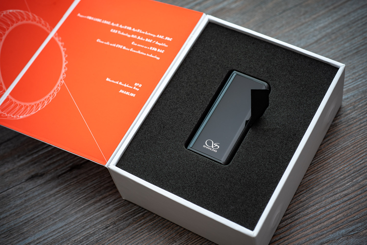 山灵up2蓝牙解码器拆解,山灵up2接有源音箱