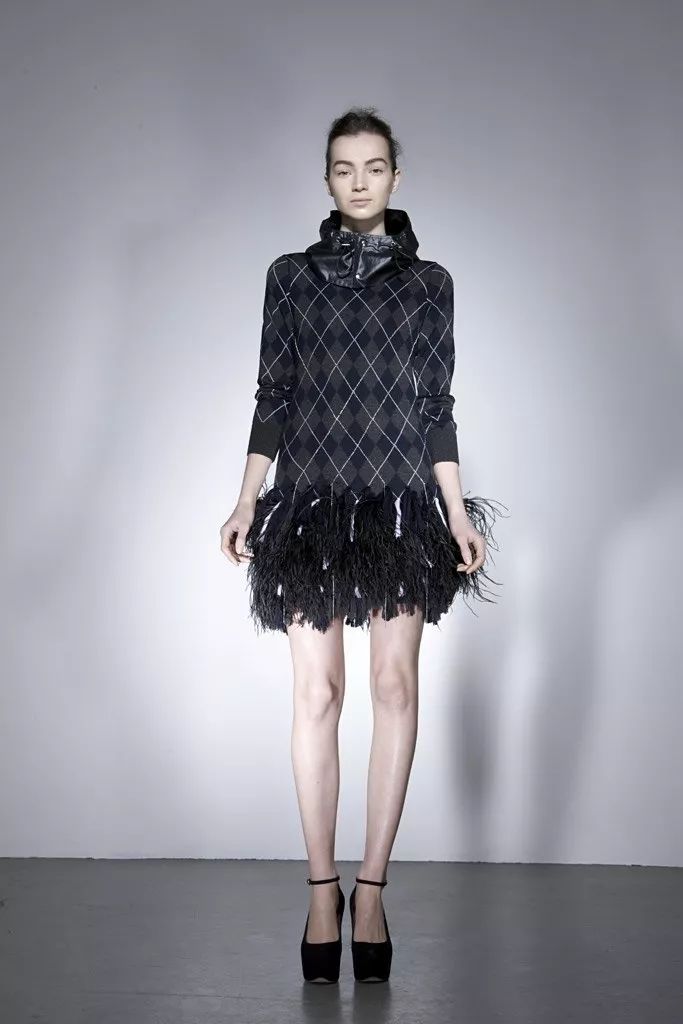 因为做家庭主妇太无聊，于是她创立了Sacai……